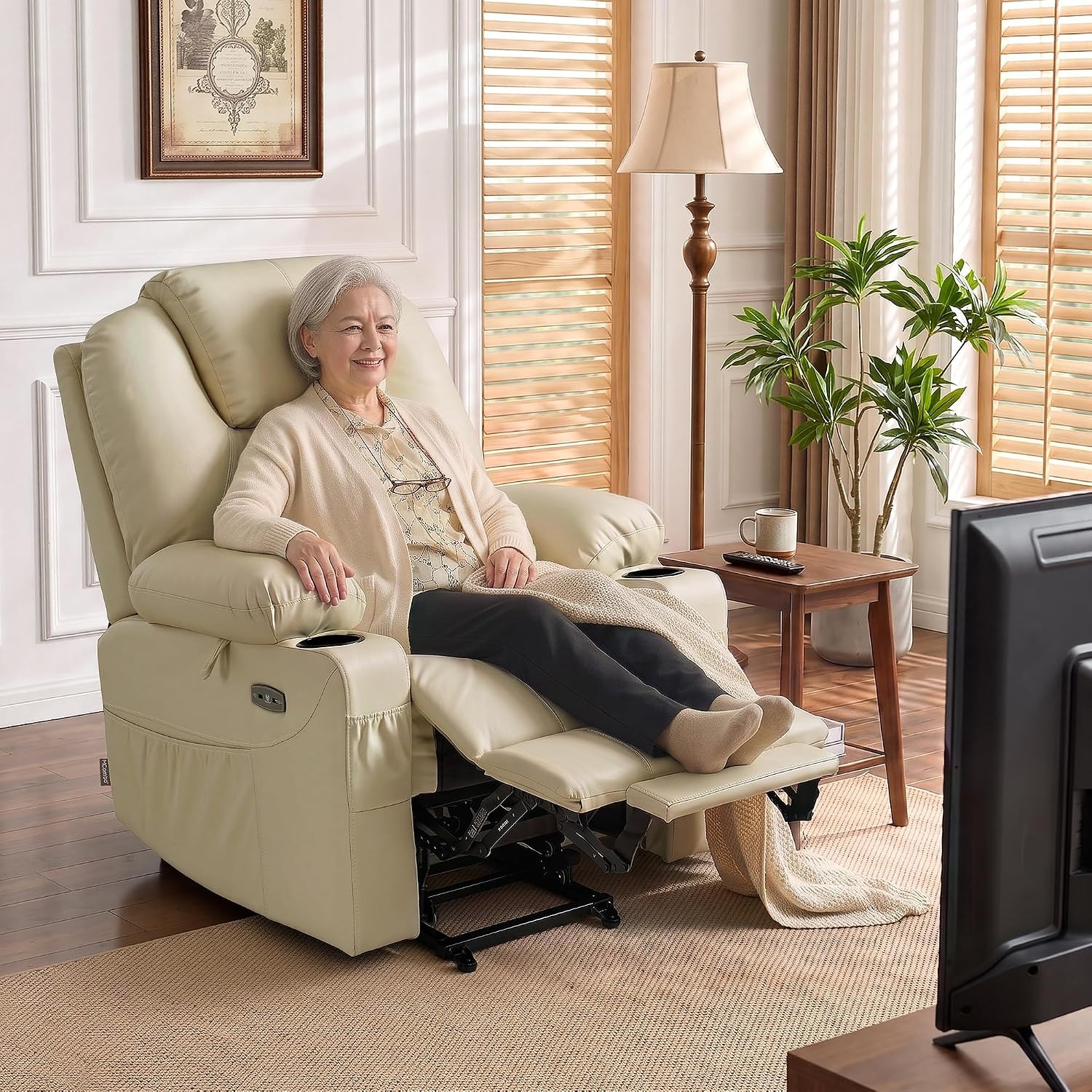 MCombo Medium Power Lift Recliner: image 2